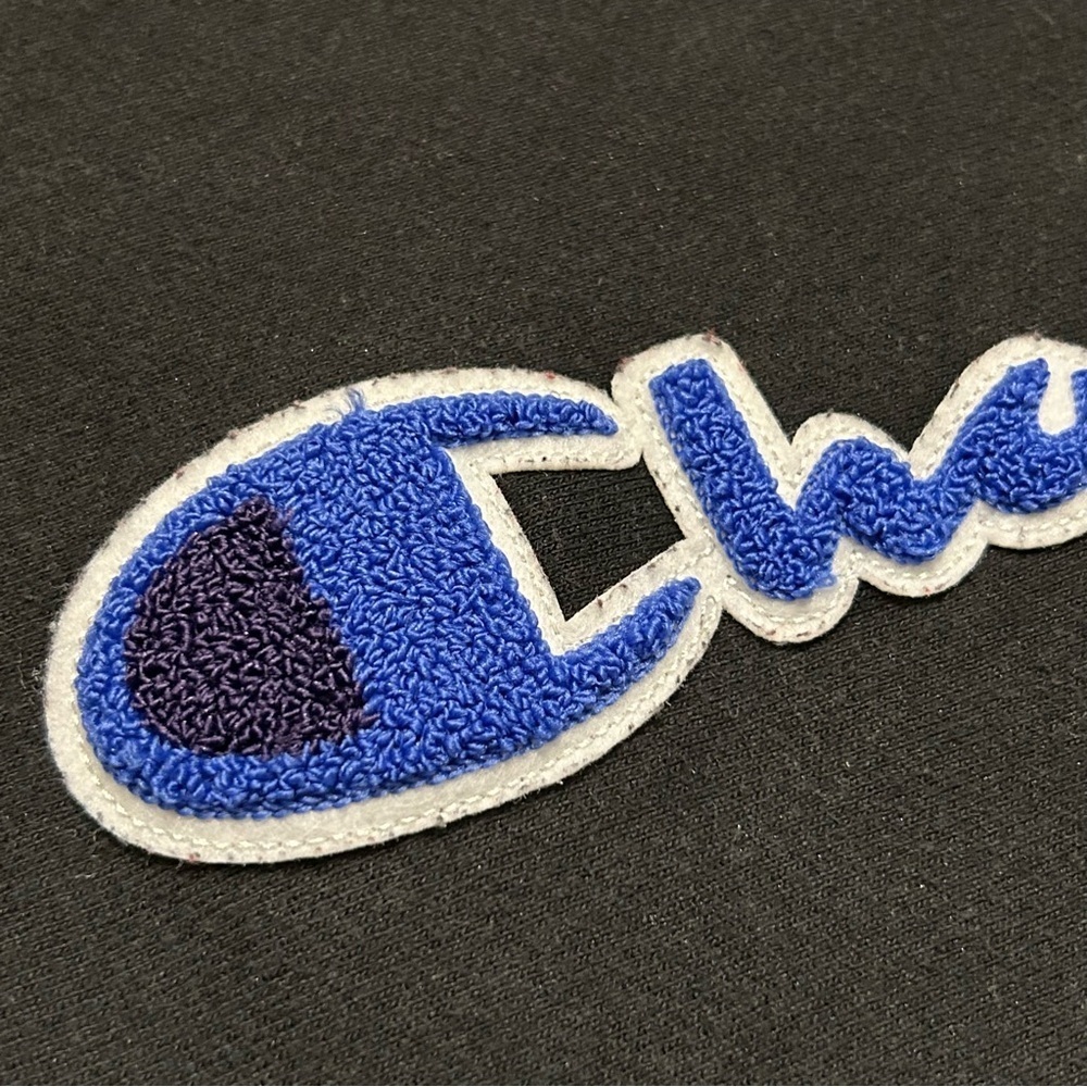Champion Reverse Weave Crewneck Sweatshirt Black Blue Script Logo Size Small - Picture 3 of 4